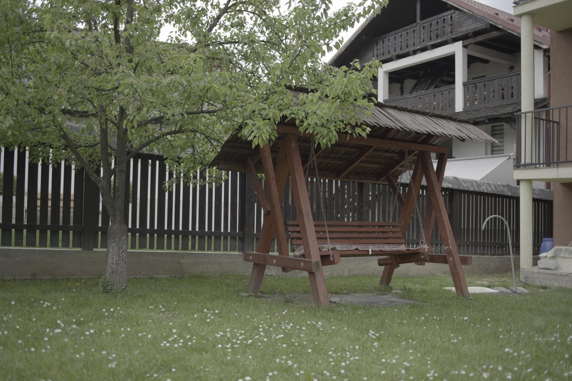 Pensiunea Magnolia Ocna Şugatag Exteriér fotografie