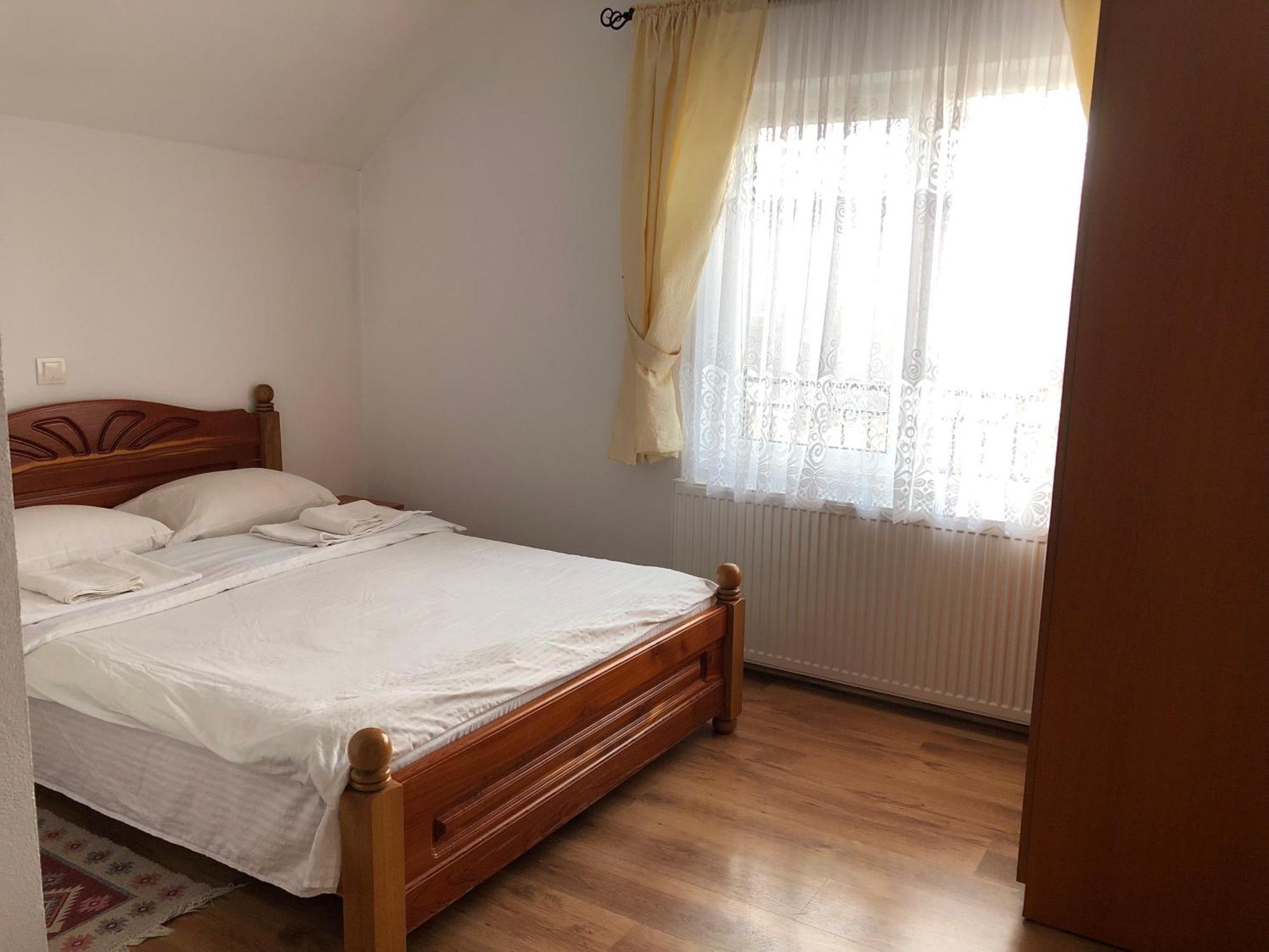 Pensiunea Magnolia Ocna Şugatag Exteriér fotografie